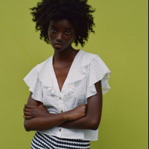 Zara White Embroidered Eyelet Ruffled Blouse Sz M NWT